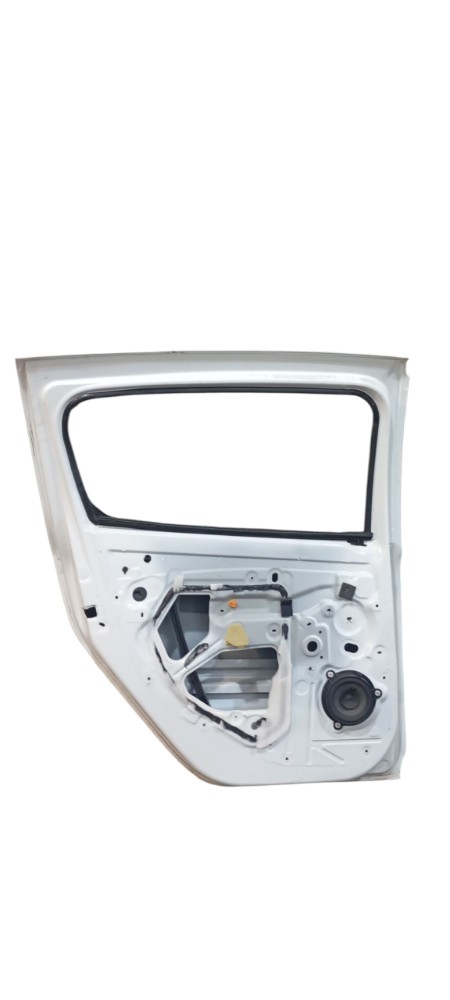 Porta Tras Esquerda Reanult Sandero 1.0 2020 821017625r Traseira Esquerda Branca 2