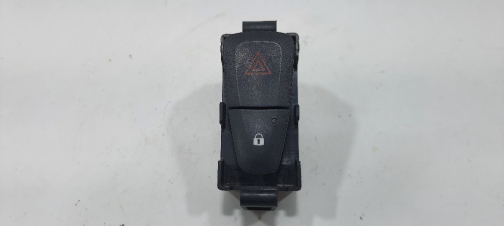 Botão Pisca Alerta Renault Logan Life 2020 252100502rb Preto 2