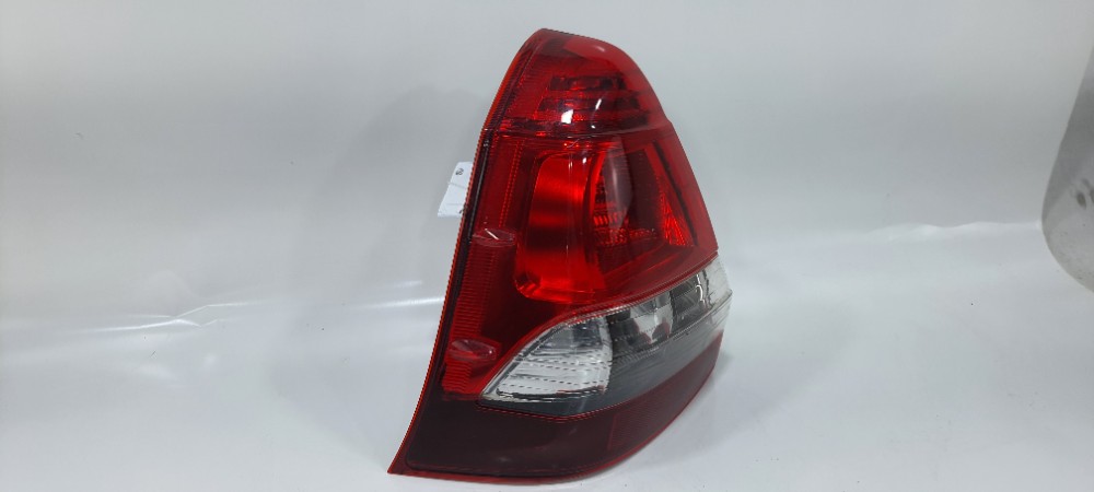Lanterna Esquerda Detalhe Toyota Etios Sedan 2014 0490291 Esquerdo/motorista Vermelha 2