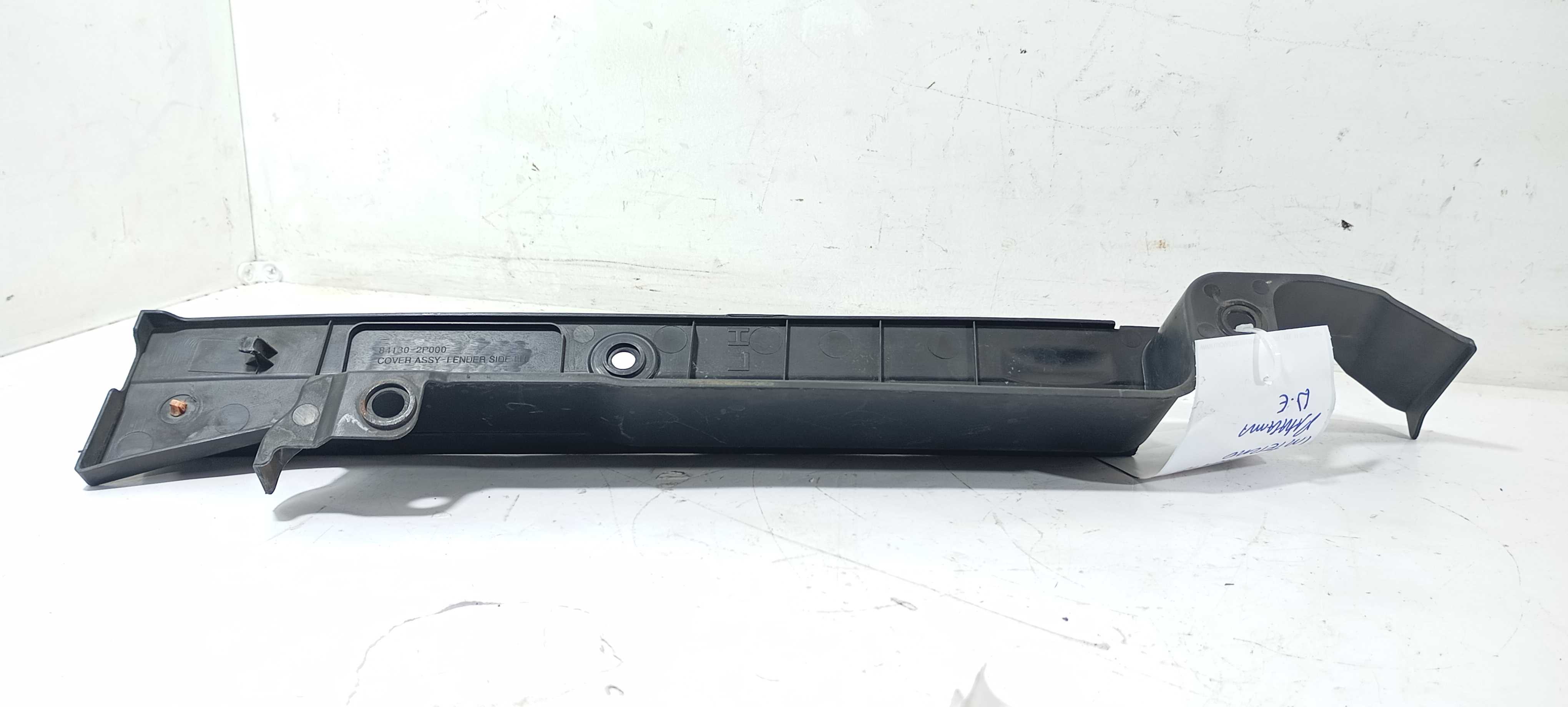 Acaba. Int. Paralama Diant. E. Kia Sorento 2.4 12 841302p010 6