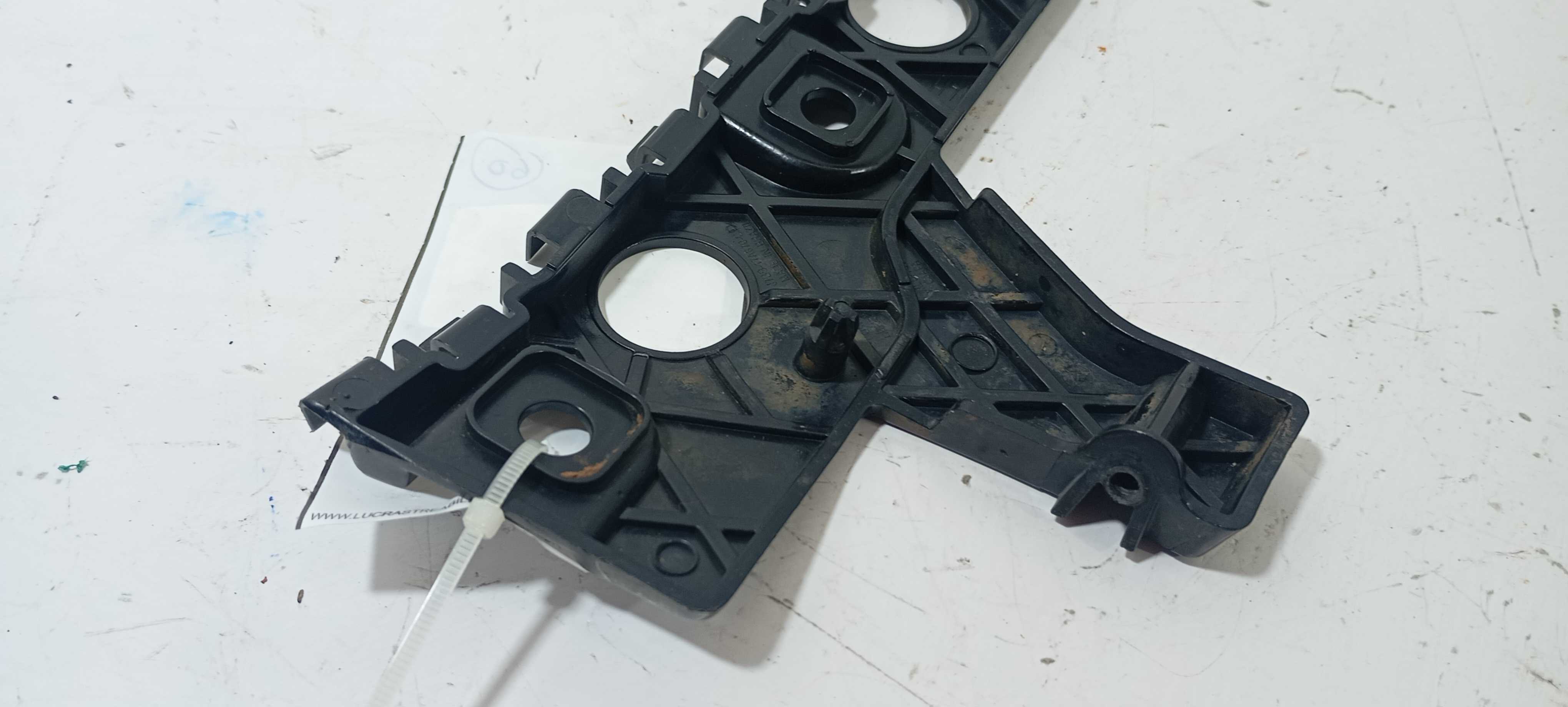 Guia Parachoque Dianteiro Esquerdo Ford Ka 2020 J7bb17a870c 1