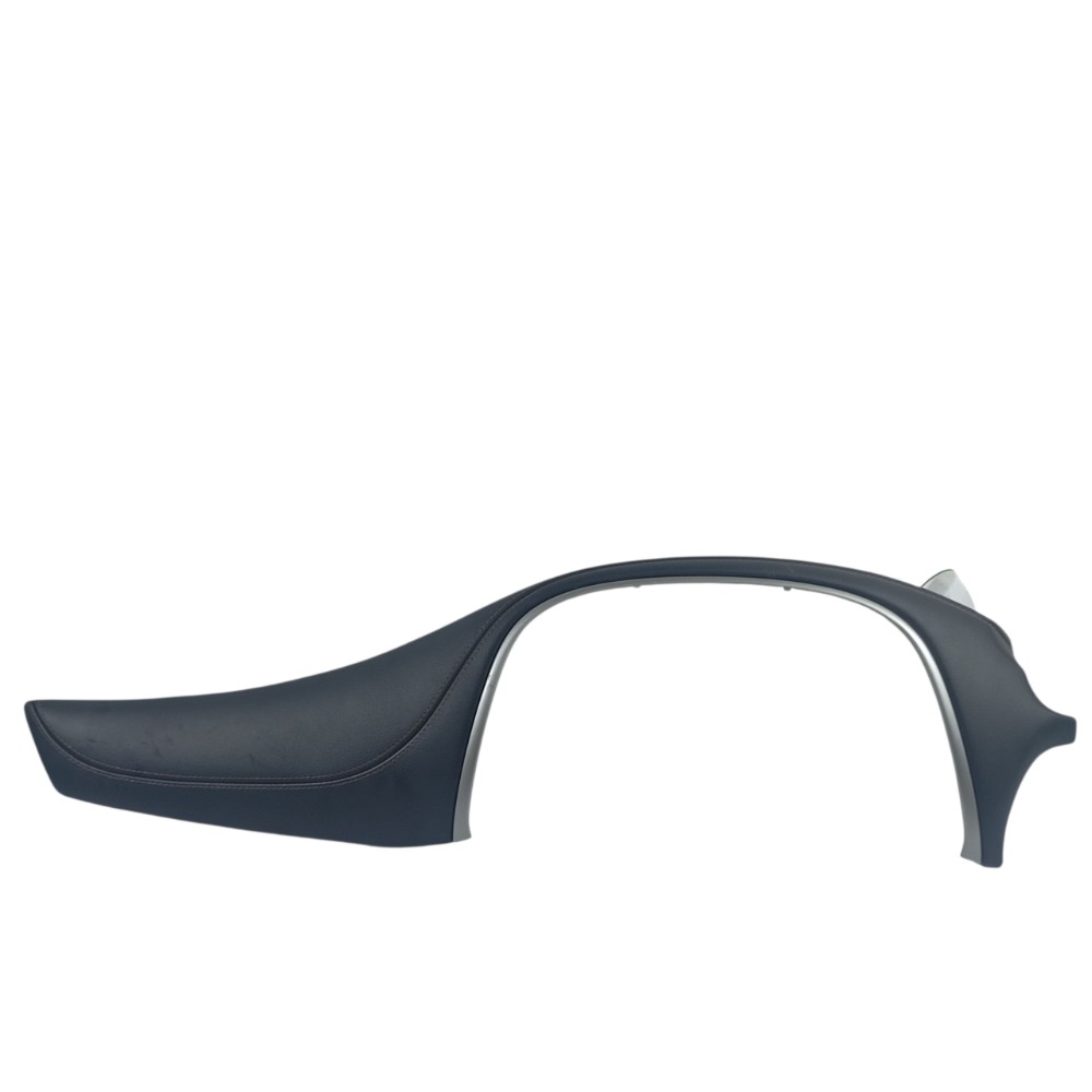 Moldura Painel Gm Tracker Lt 1.4 2018 42506223 Preto 1