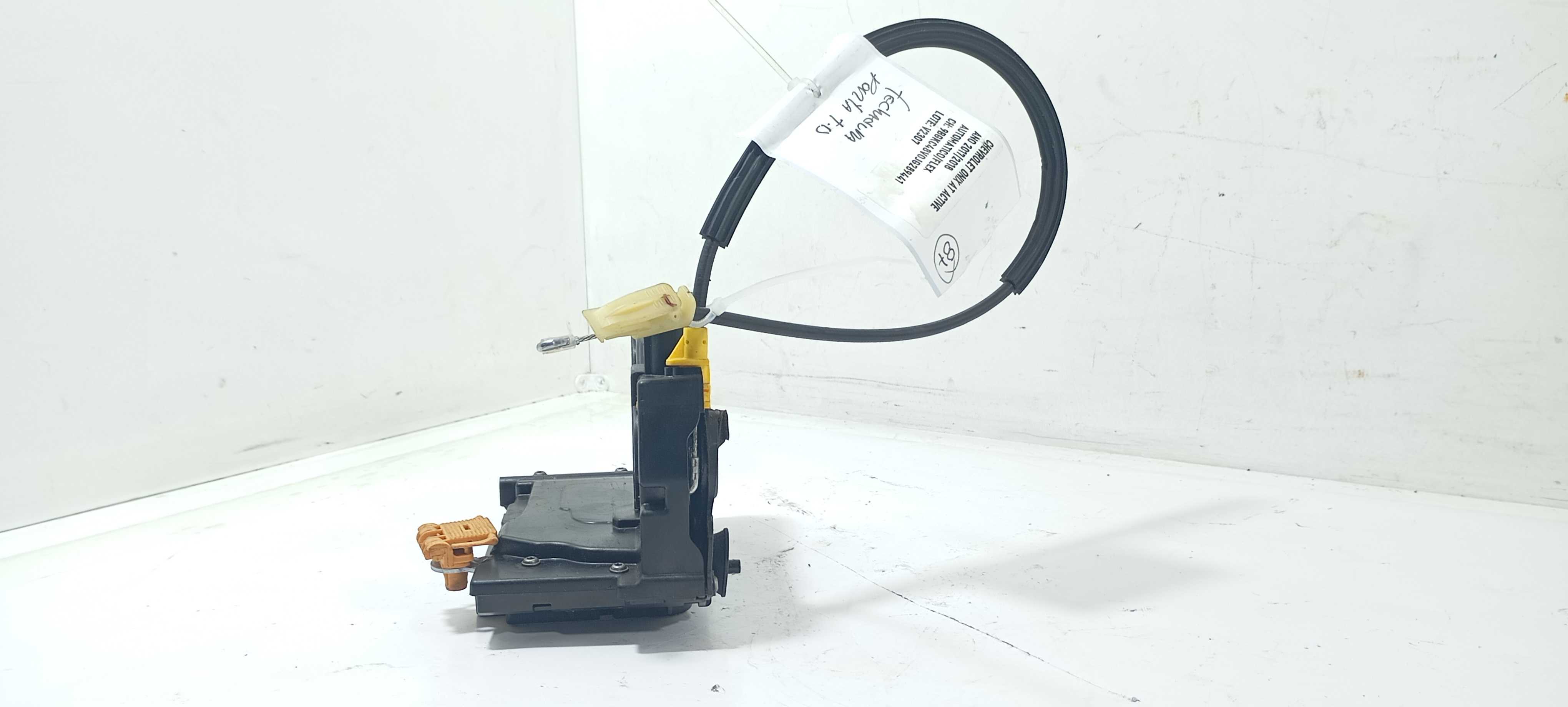 Fechadura Porta Traseira D. Gm Onix Active 1.4 2018 13510458 6