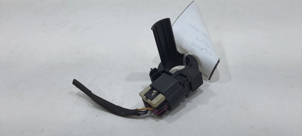 Sensor Negativo Bateria Chevrolet Cruze Sedan 2014 13505369