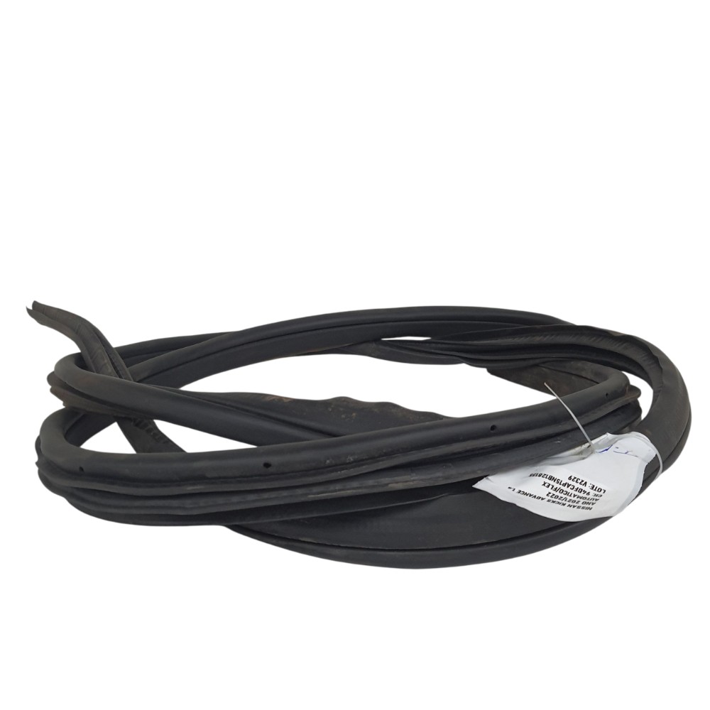 Borracha Porta Traseira Esquerda Kicks 2022 828315rb0a 3