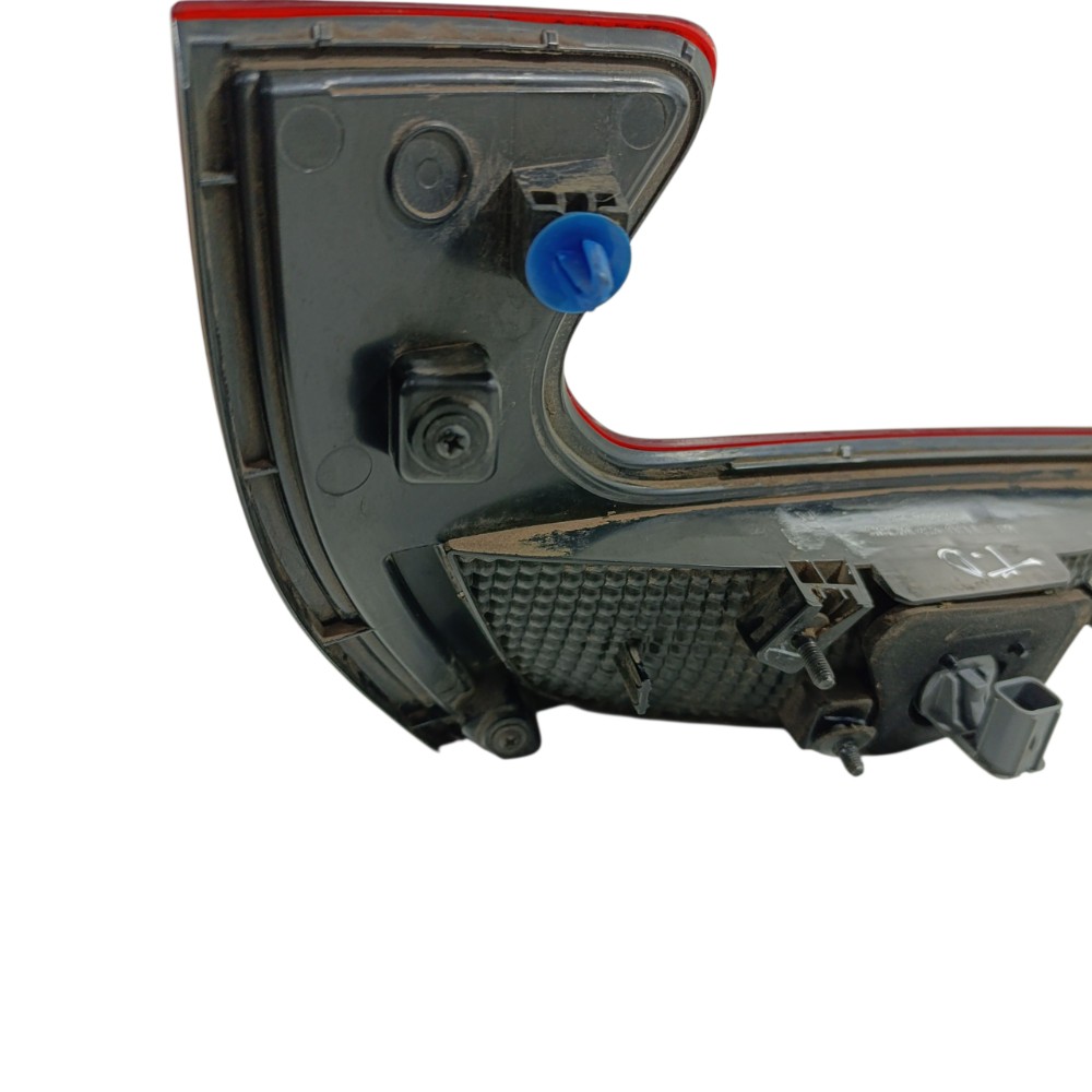 Lanterna tampa direita hb20 vision 1.0 2021 92404R11 8