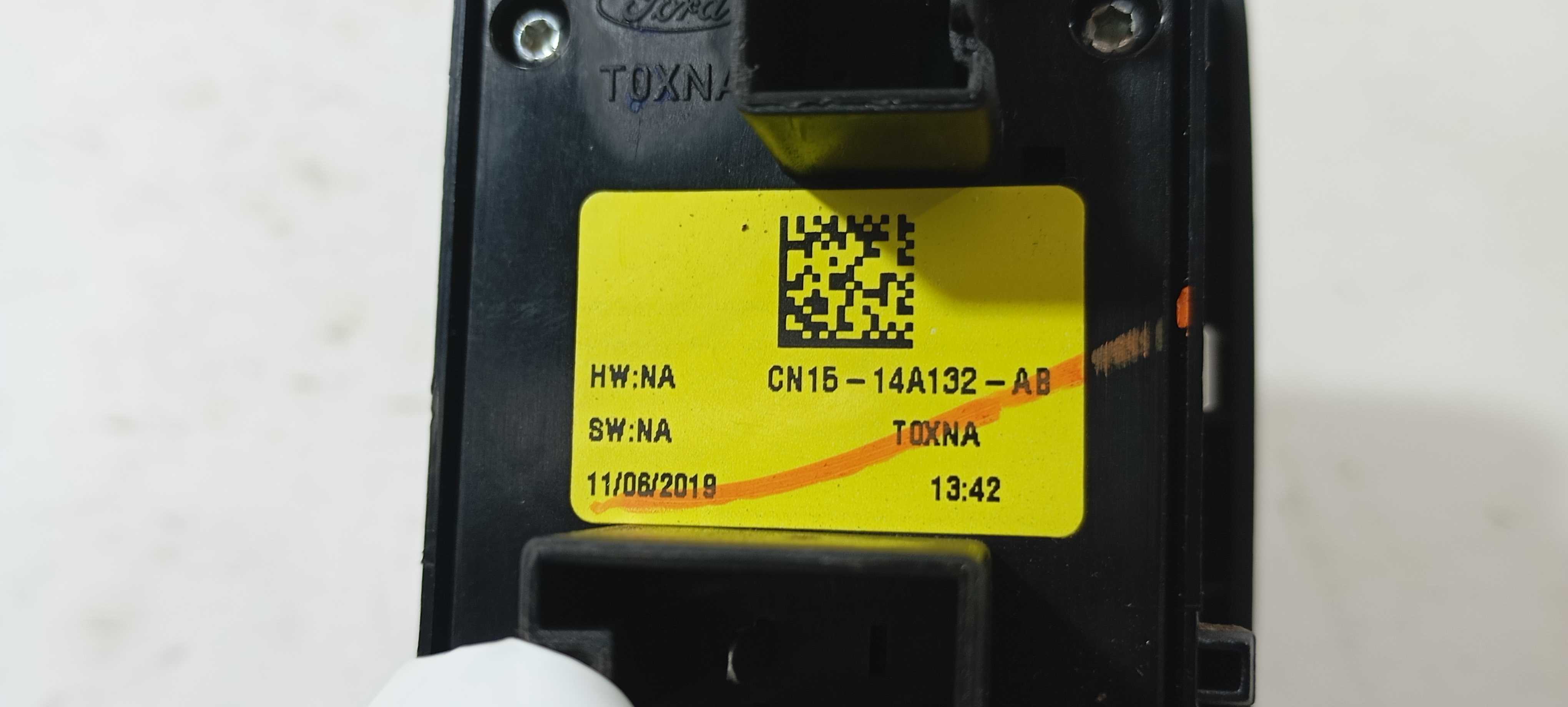 Botão Vidro Dianteiro Esquerdo Ford Ka 1.0 2020 Cn1514a132ab 5