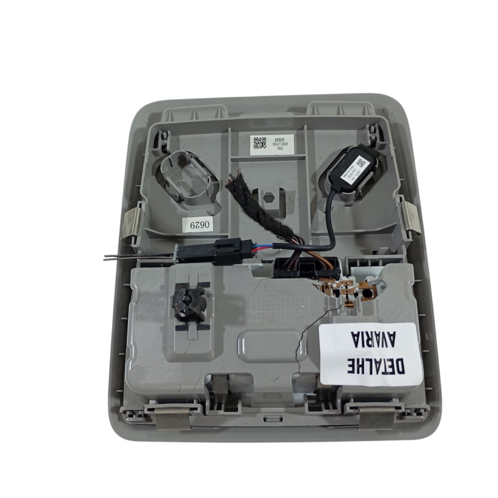Luz Teto Dianteira Gm Tracker Lt 1.4 2018 42630629 Detalhe 6