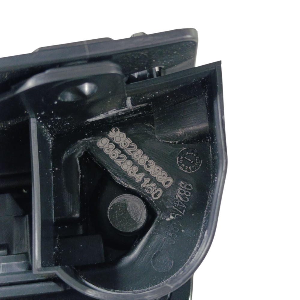 Porta objeto console Peugeot 208 ano 2024 9852883980 6