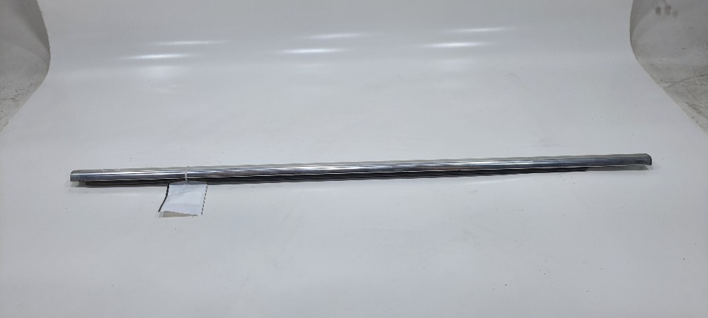 Pestana Porta Dianteira Direita Cruze Sedan 2014 95980302 Prata 1