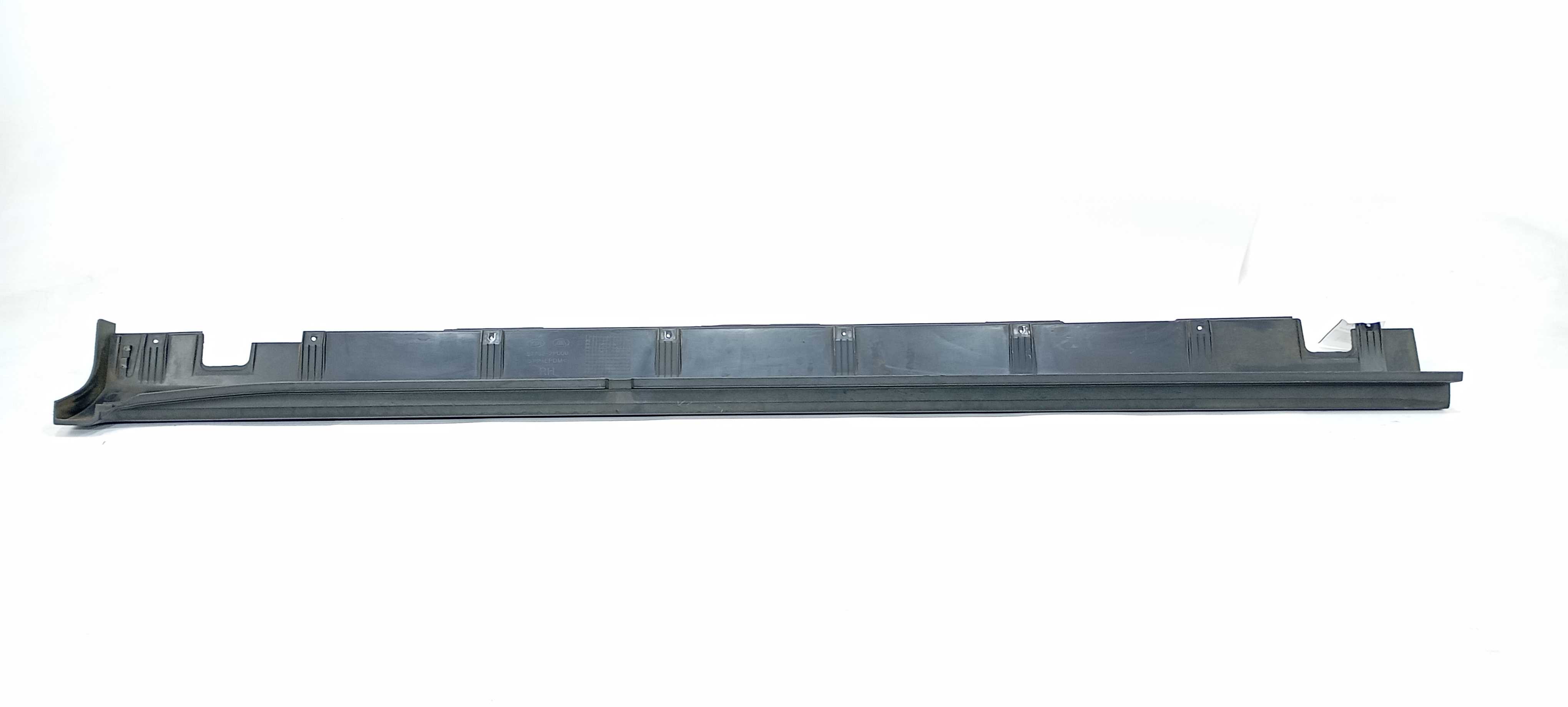 Spoiler Direito Kia Sorento Ex2 2.4 2012  877522p000 Preto 6