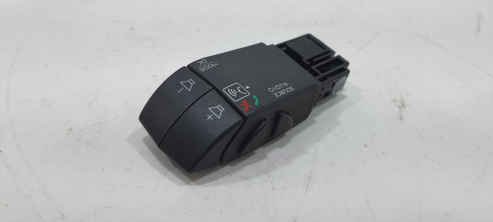 Comando Som Renault Sandero 1.0 2019 Pa6gf15 2