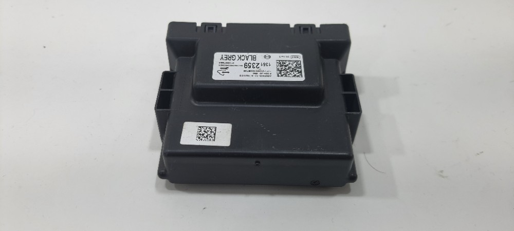 Módulo Black Grey Gm Onix Activ 1.4 2018 13512359 1