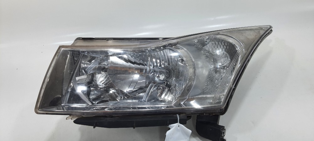 Farol Esquerdo Chevrolet Cruze Sedan 2014 E1312413 Esquerdo/motorista 3