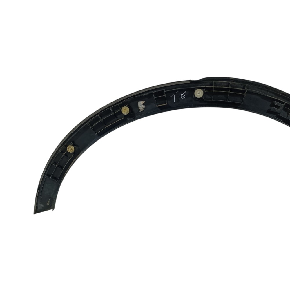 Moldura Vão Roda Traseira Esquerda S-cross 2016 7726161m0l Preto 5