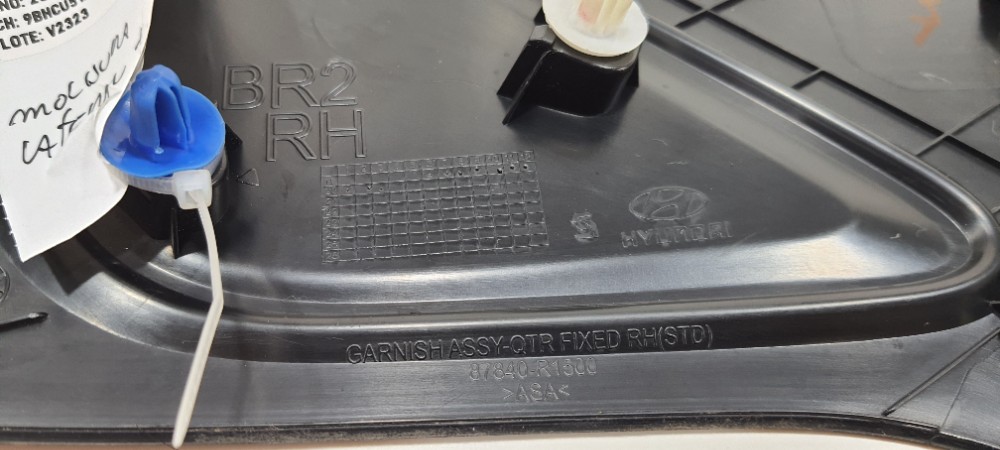 Moldura Coluna Traseira Direita Hyundai Hb20 2021 878840r150 Preto 5