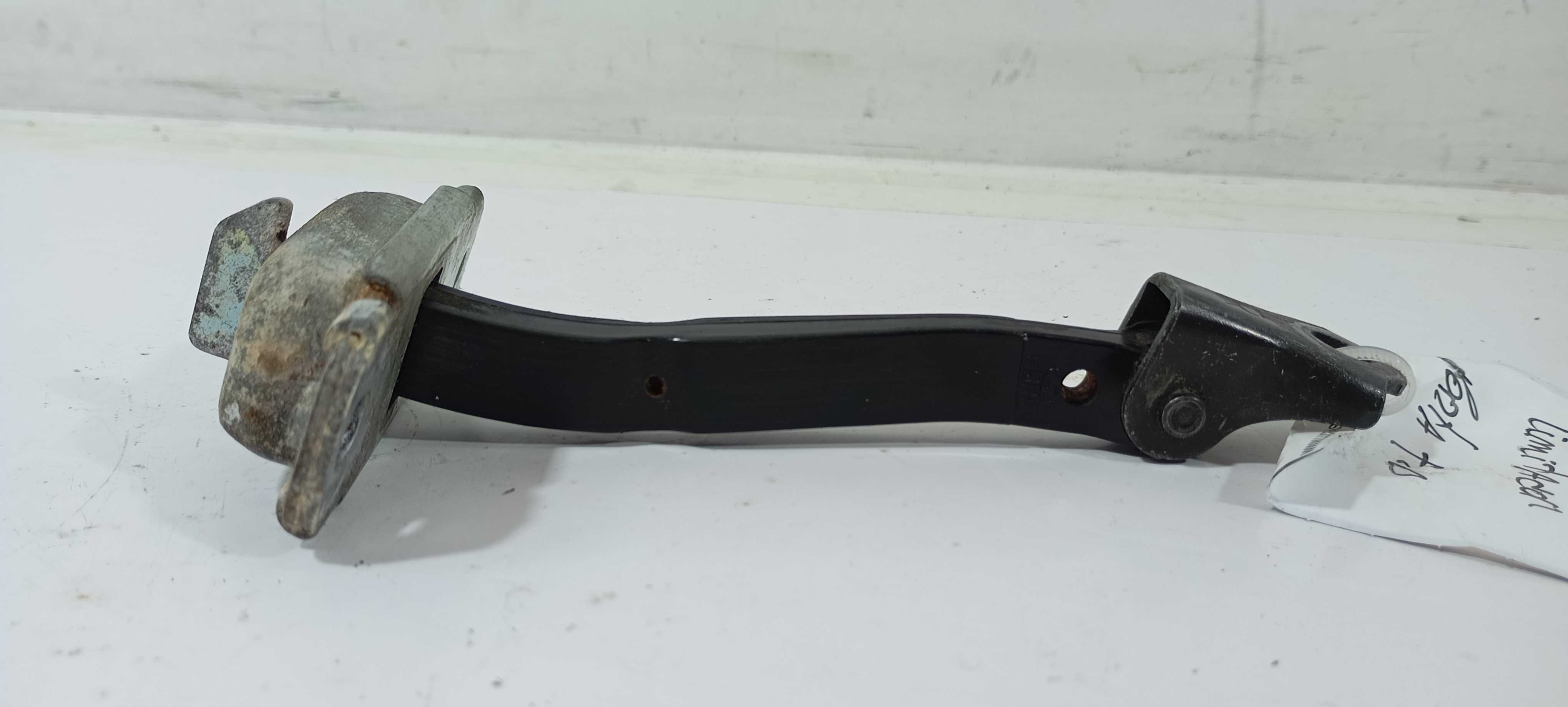 Limitador Porta Tras. D.  Hb20x Premium 1.6 2018 23503001 4