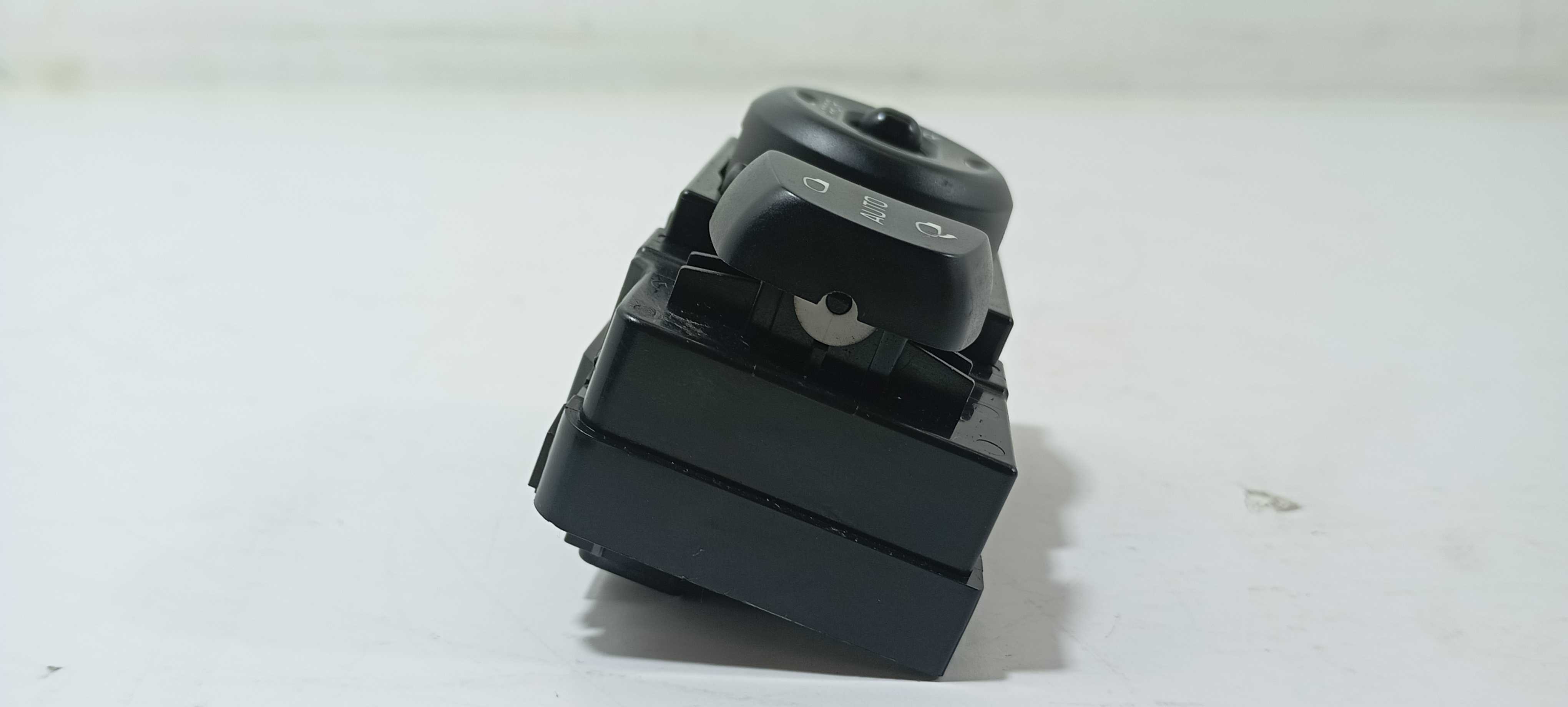 Botão Retrovisor Hb20x Premium 1.6 2018 3f54801000 4