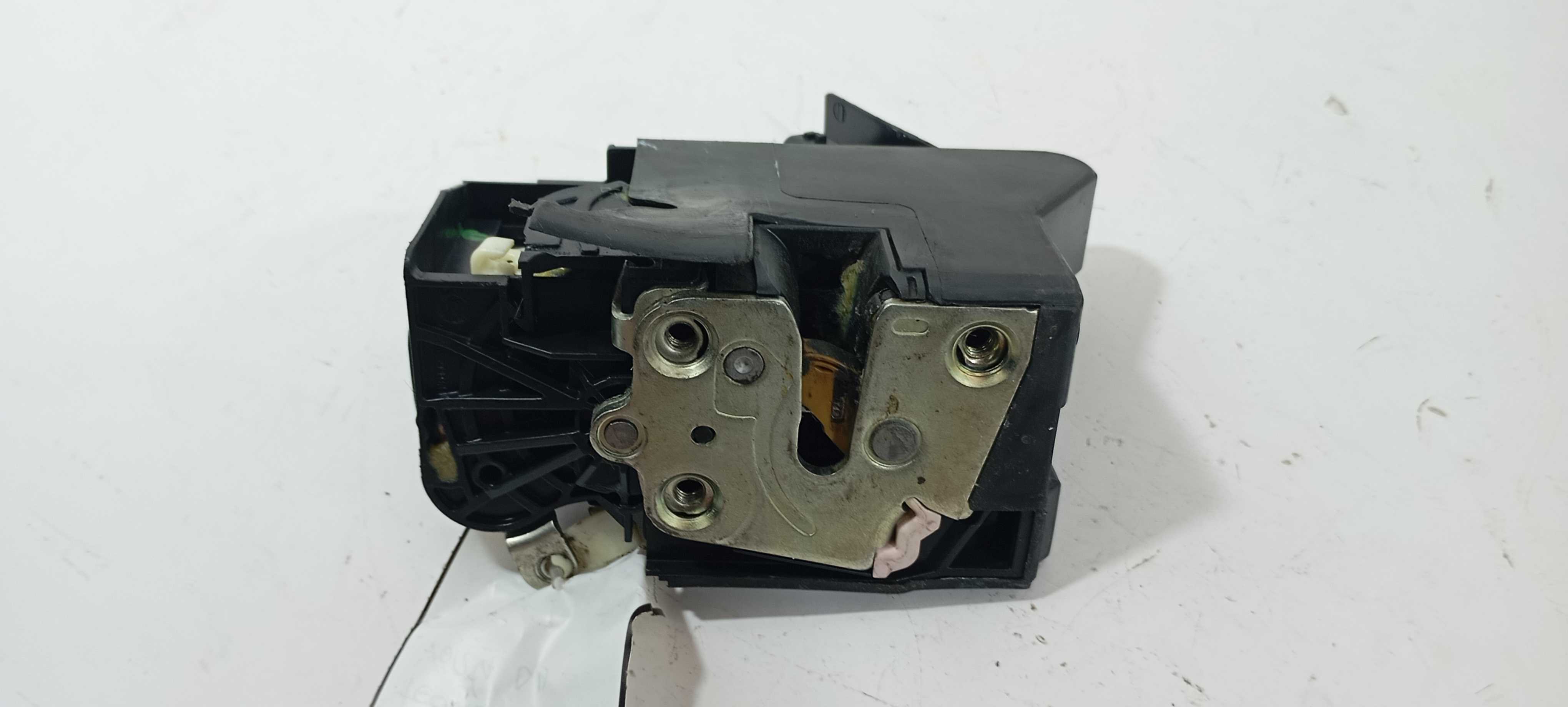 Fechadura Dianteira Direito Renault Sandero 2019 805024722r 1