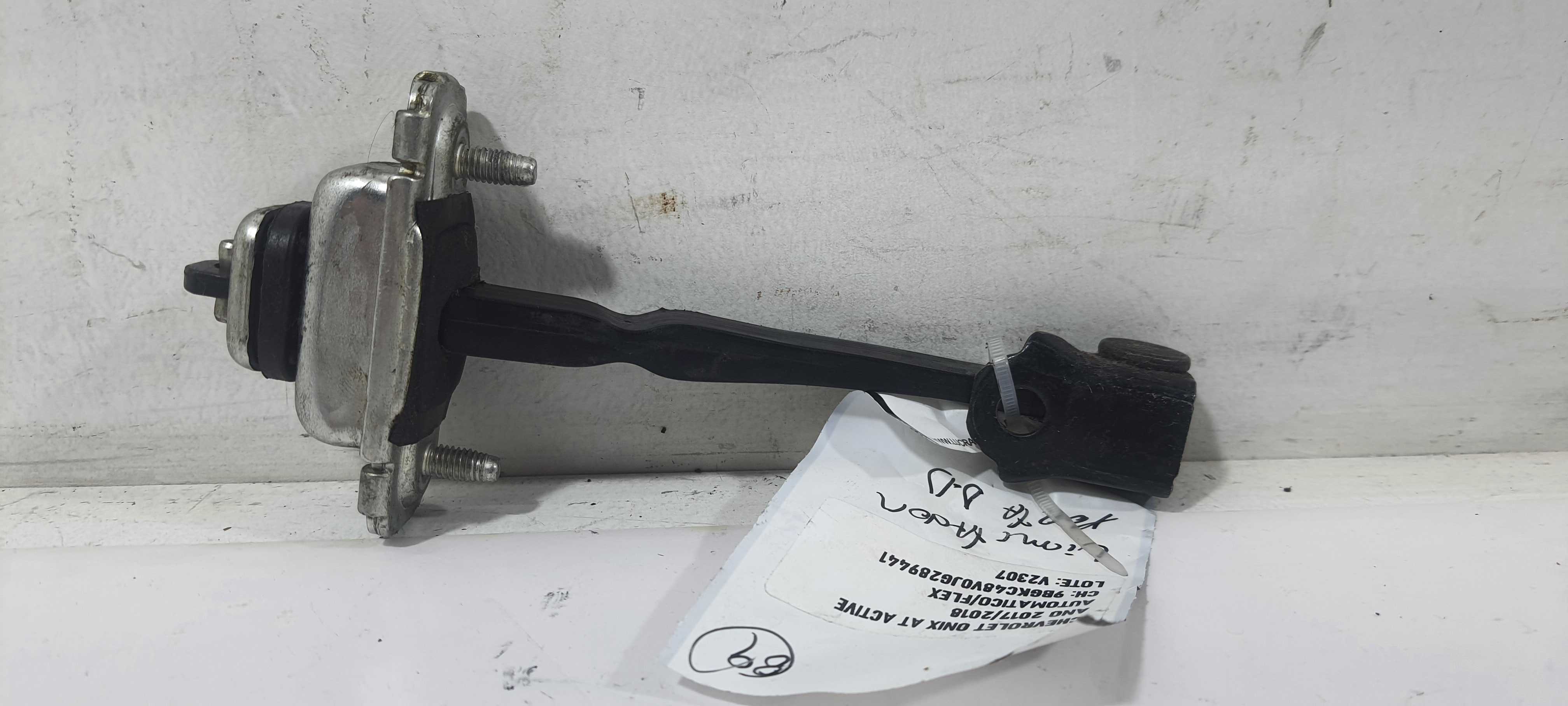 Limitador Porta Dianteiro D. Gm Onix Activ 1.4 18 52158971 5