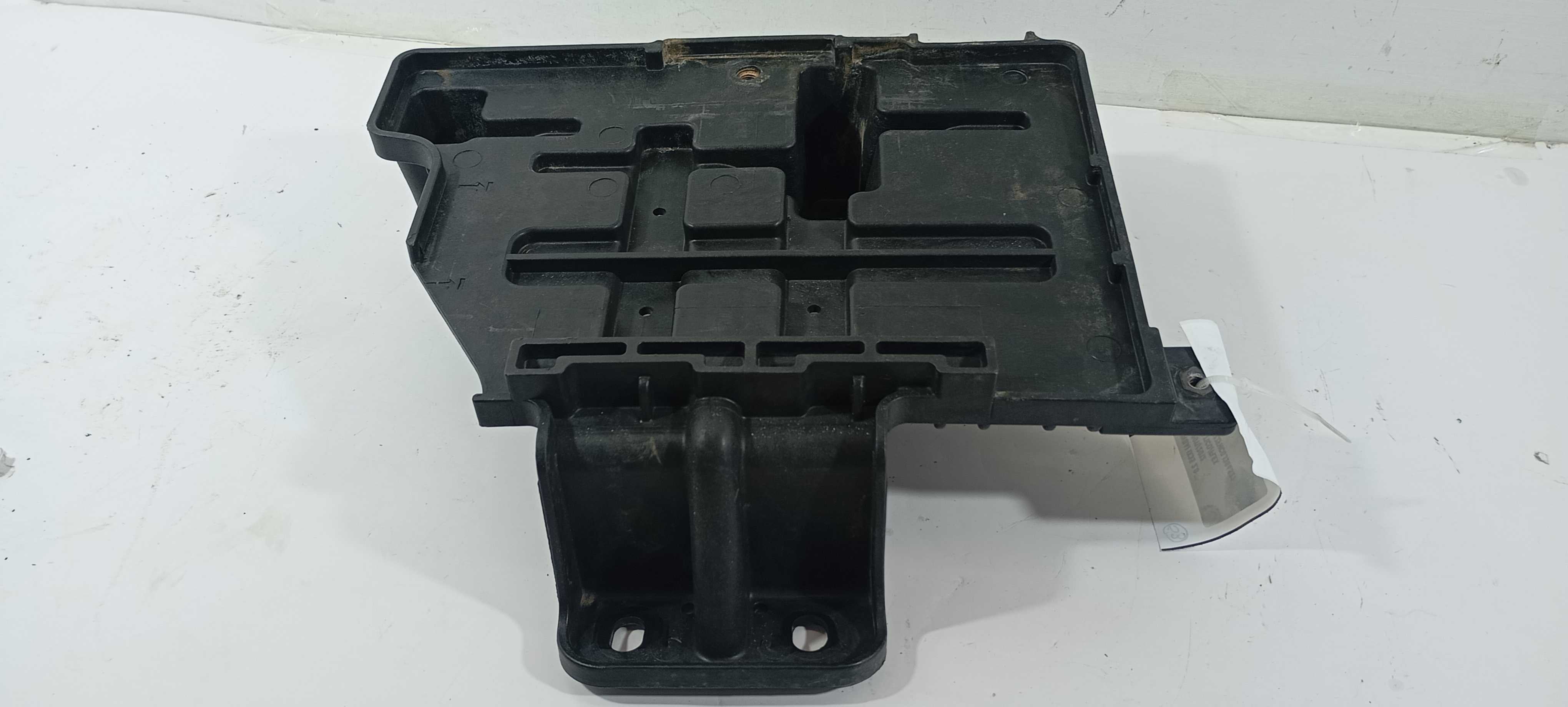 Suporte Bateria Hyundai Ix35 2.0 2012 371502s000 Preto 2