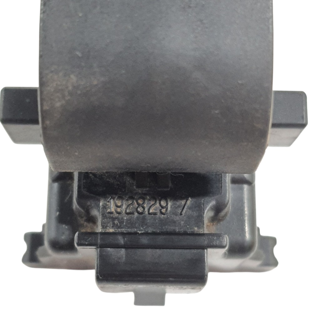 Botão vidro traseiro esquerdo toyota etios 2014 1928297 6