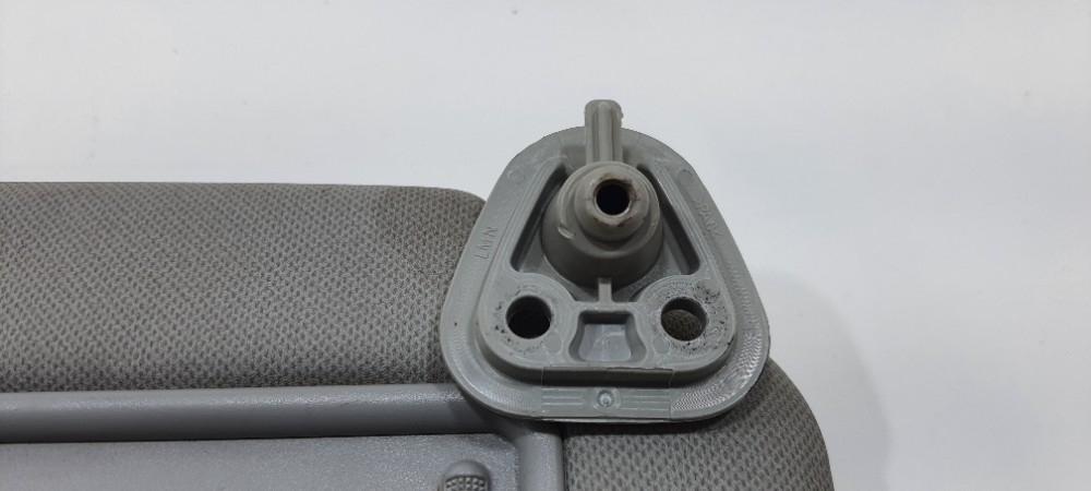 Quebrasol Lado Direito Hyundai Ix35 Ano 2012 852202s050om 3