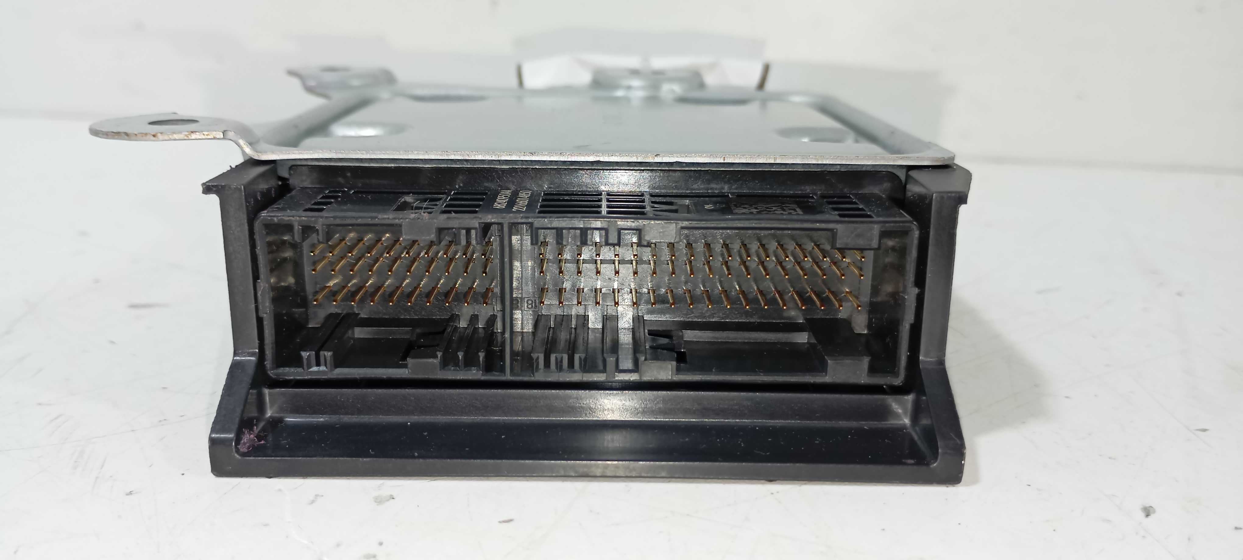 Modulo Acionado Fiat Mobi Like 1.0 4c 2023 V2299 8