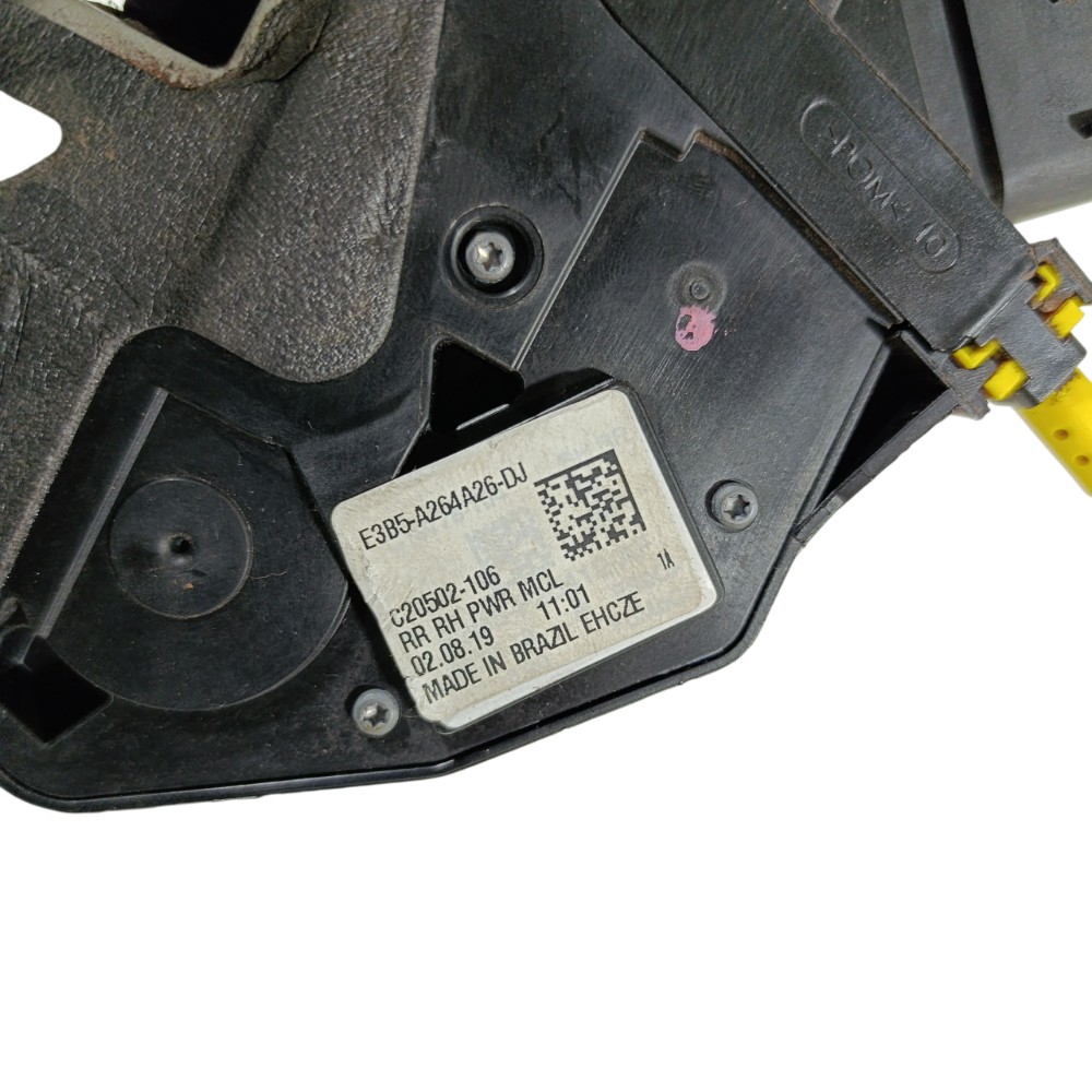 Fechadura traseira direita Ford ka se Hatch 2020 E3B5A264A26 8