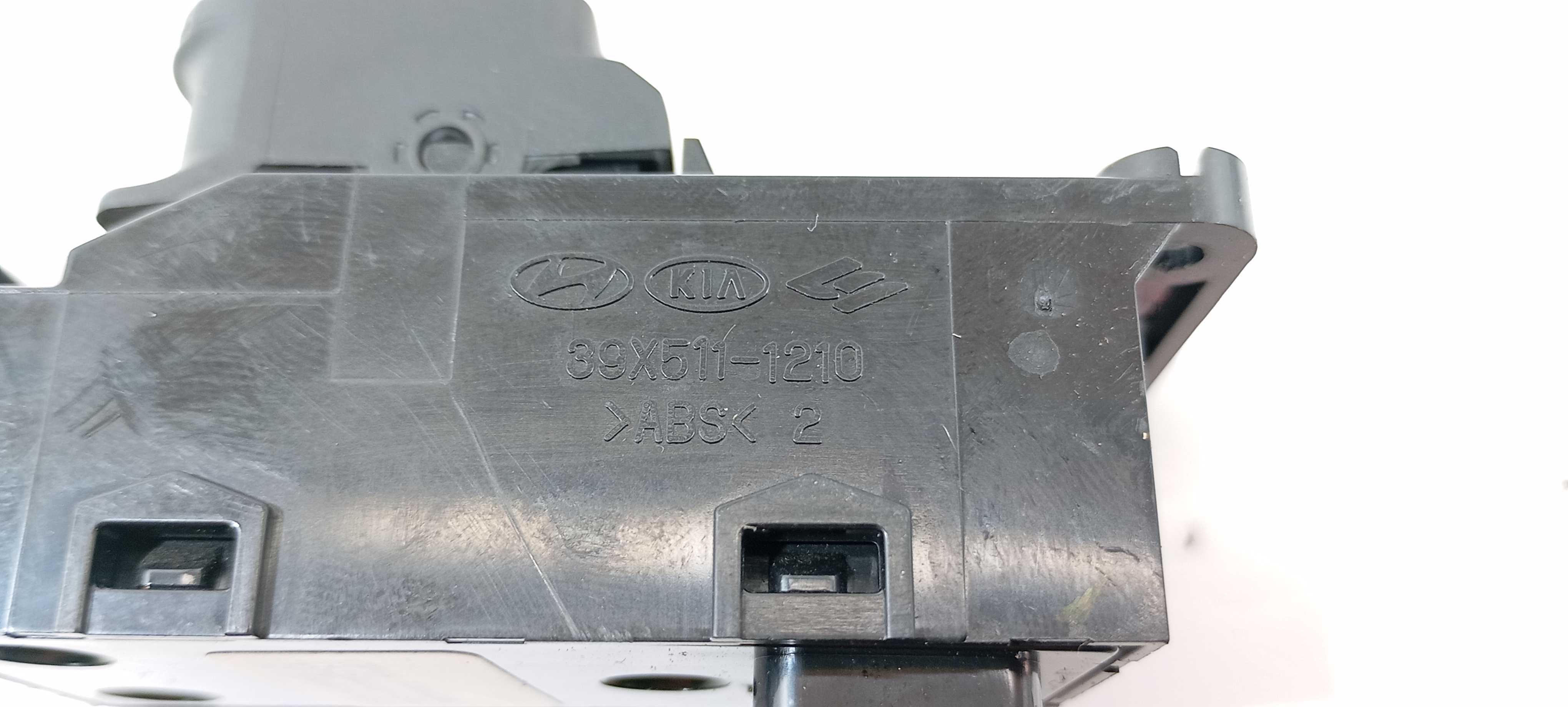 Botão Vidro Traseiro E.  Hb20x Premium 1.6 2018 935751s100 10