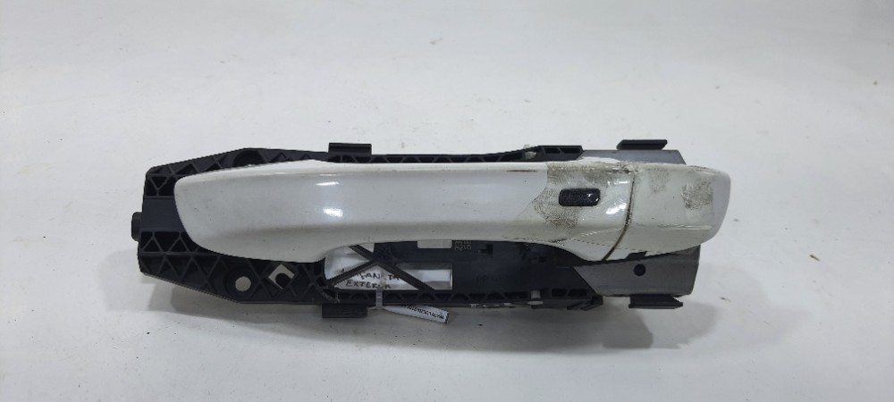 Maçaneta Externa Dianteira Esquerda Vw Virtus 2023 6ea837885 Branca Dianteira 1