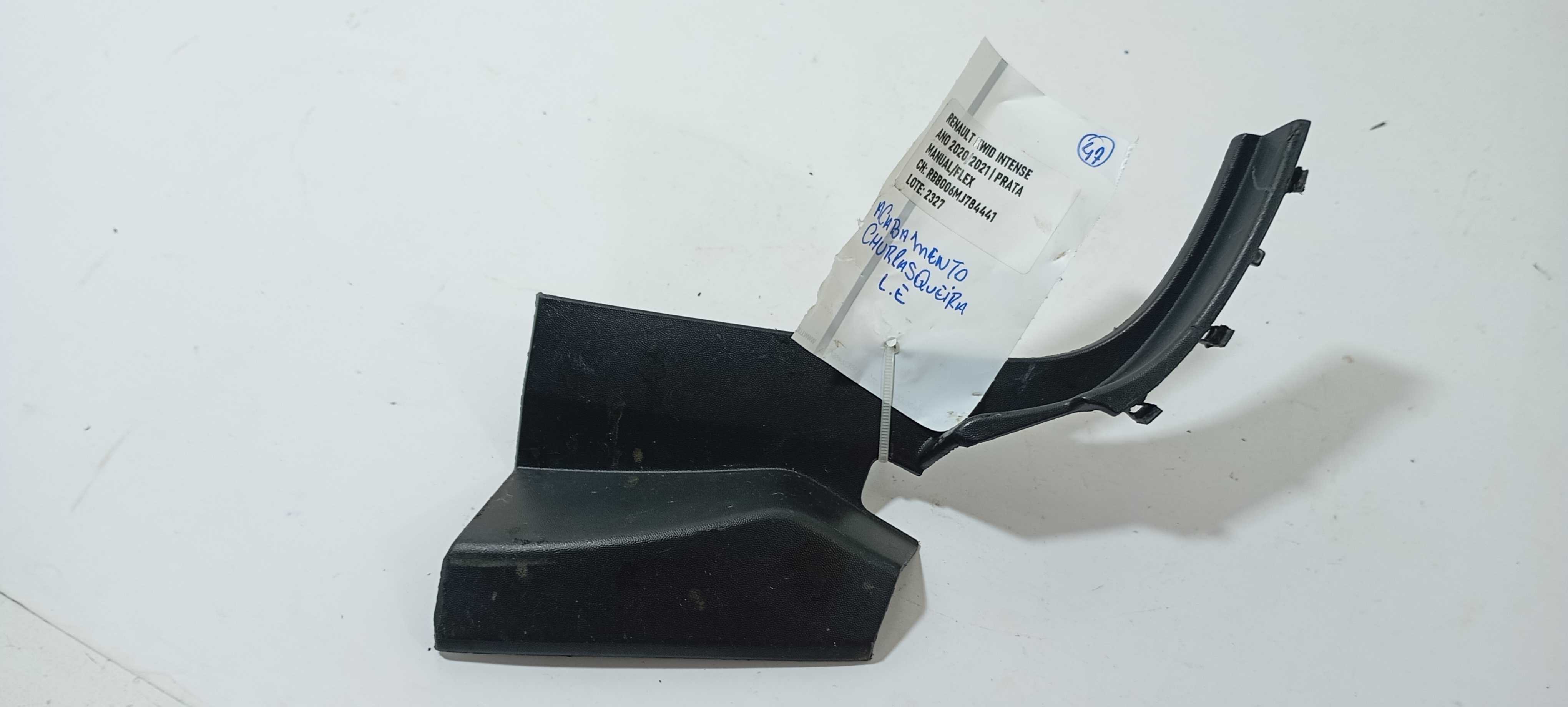 Moldura Churrasqueira Esquerda Renault Kwid 2021 668635019r Preto 1