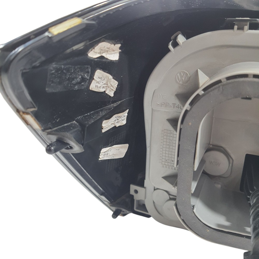 Lanterna Traseira Direita Fume Polo 1.0 Tsi 2021 6ea945096d  Direito/passageiro Vermelha 10