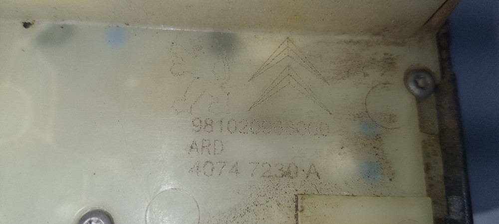 Fechadura Traseira Direita Peugeot 208 1.2 2018 981020968000 8