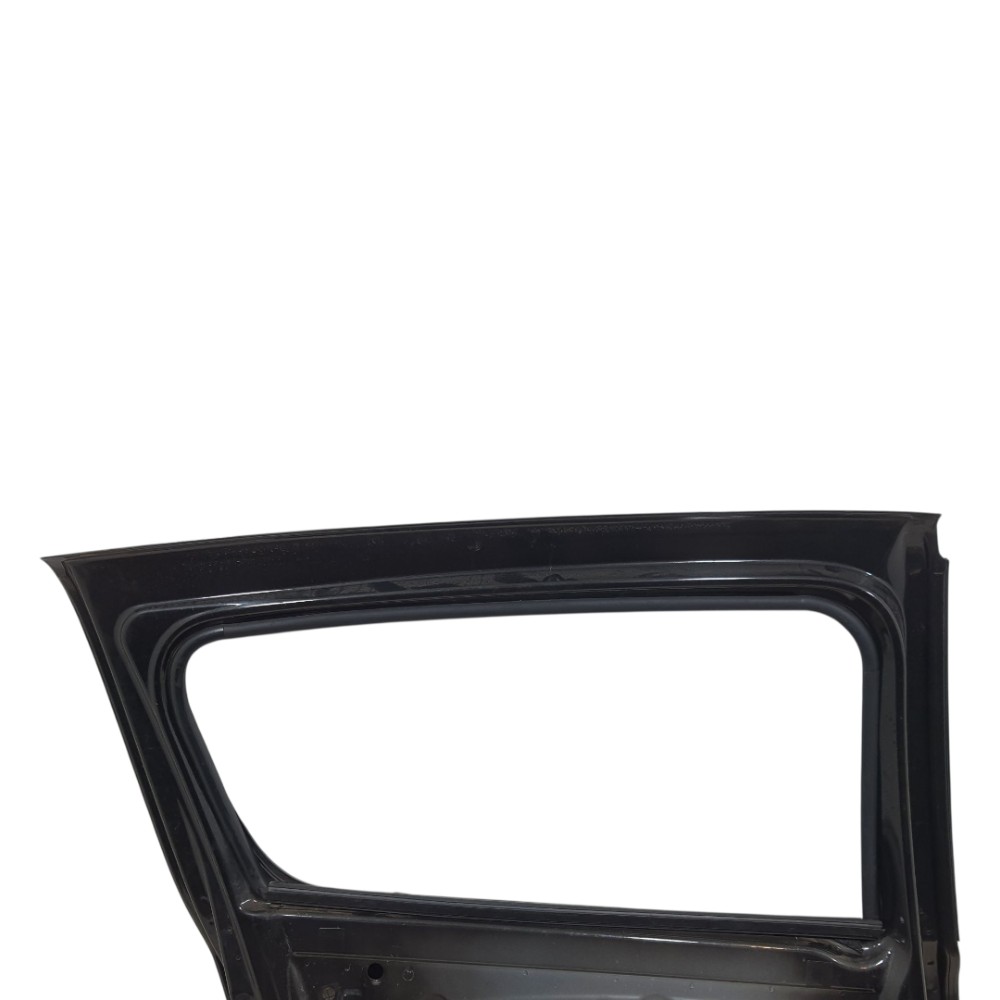 Porta Traseira Esquerda Avaria Renault Sandero 2019 82101762 Traseira Esquerdo Prero 2