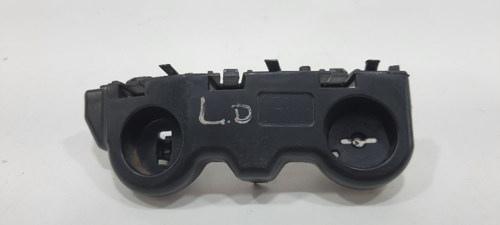 Guia Parachoque Dianteiro Direito Kicks 2019 622245rb0a 1
