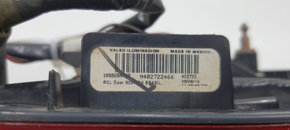 Lanterna Tampa Traseira Direita Nissan Kicks 2019 N402722466 Direito/passageiro Vermelho 6