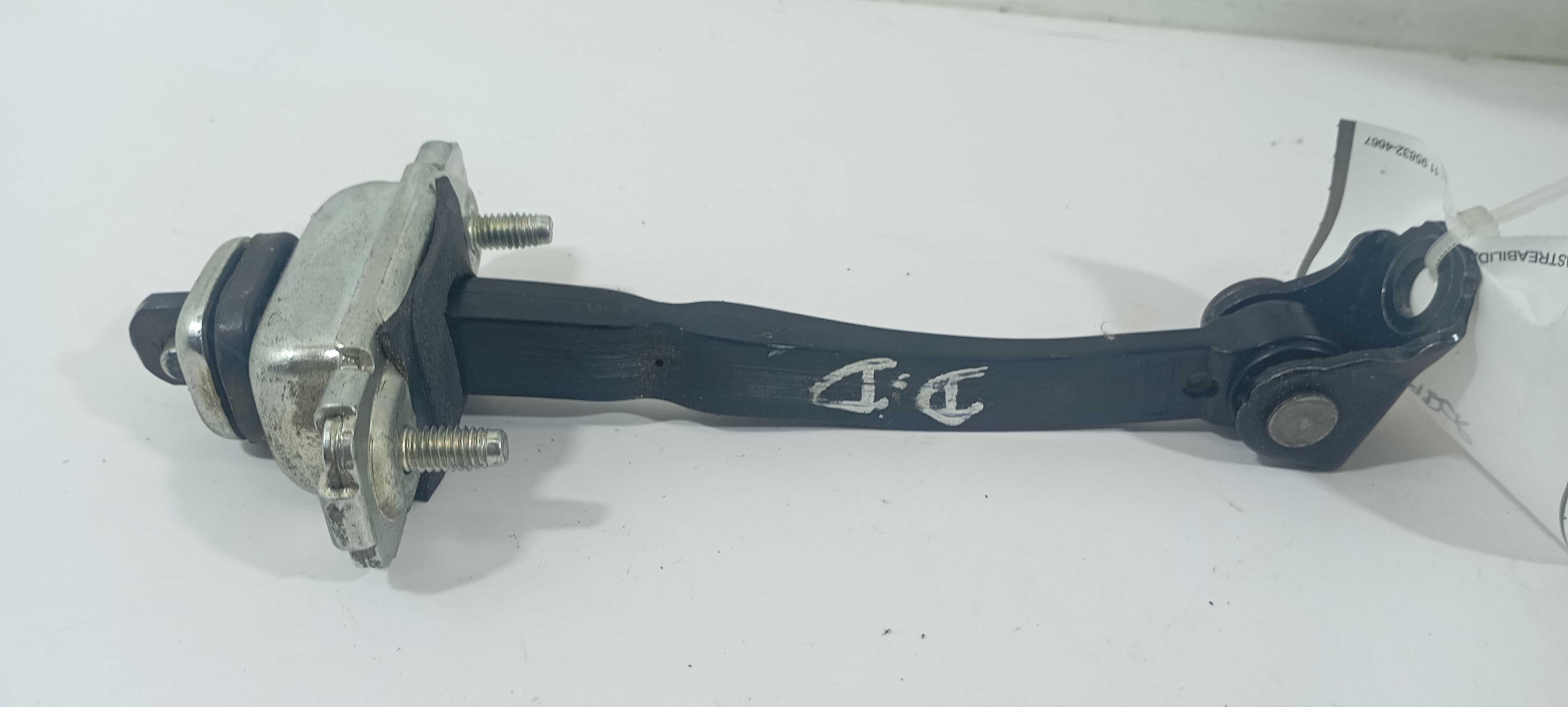 Limitador Porta Diant Direita Gm Prisma 1.4 Lt 2019 52158971 Preto 2