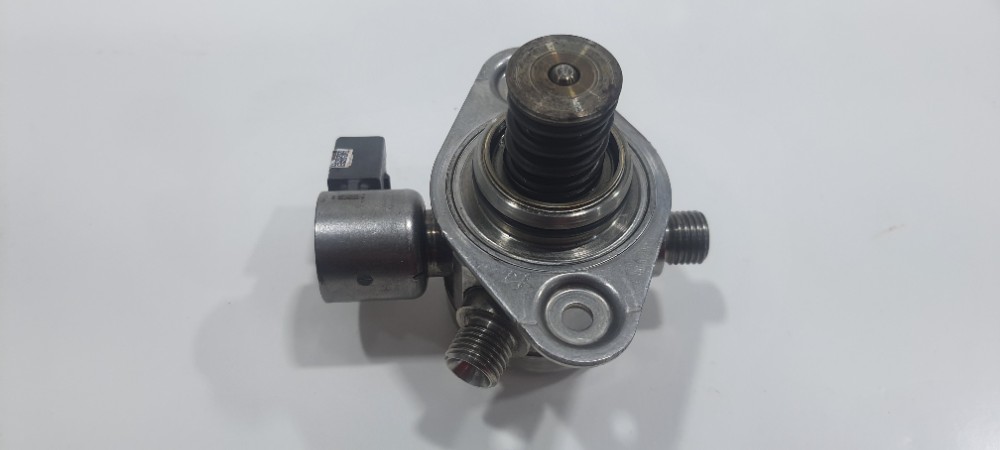 Bomba Alta Pressão Bmw X6 Xdrive50i 4.4 2011 0261520068 6