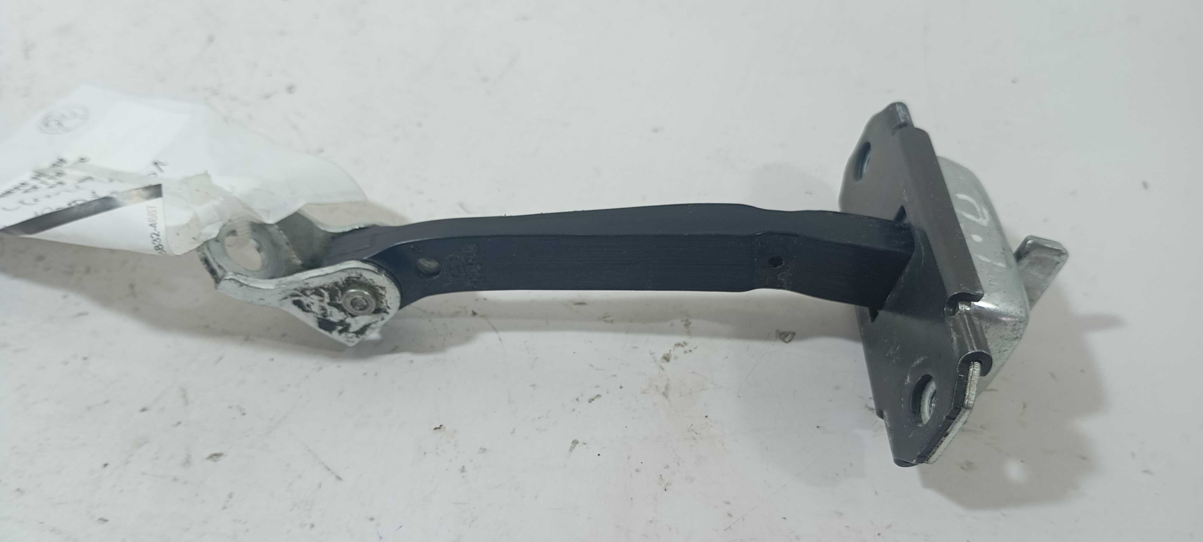 Limitador Porta Traseira Direita Hb20 1.0 2023 77980r1000 4