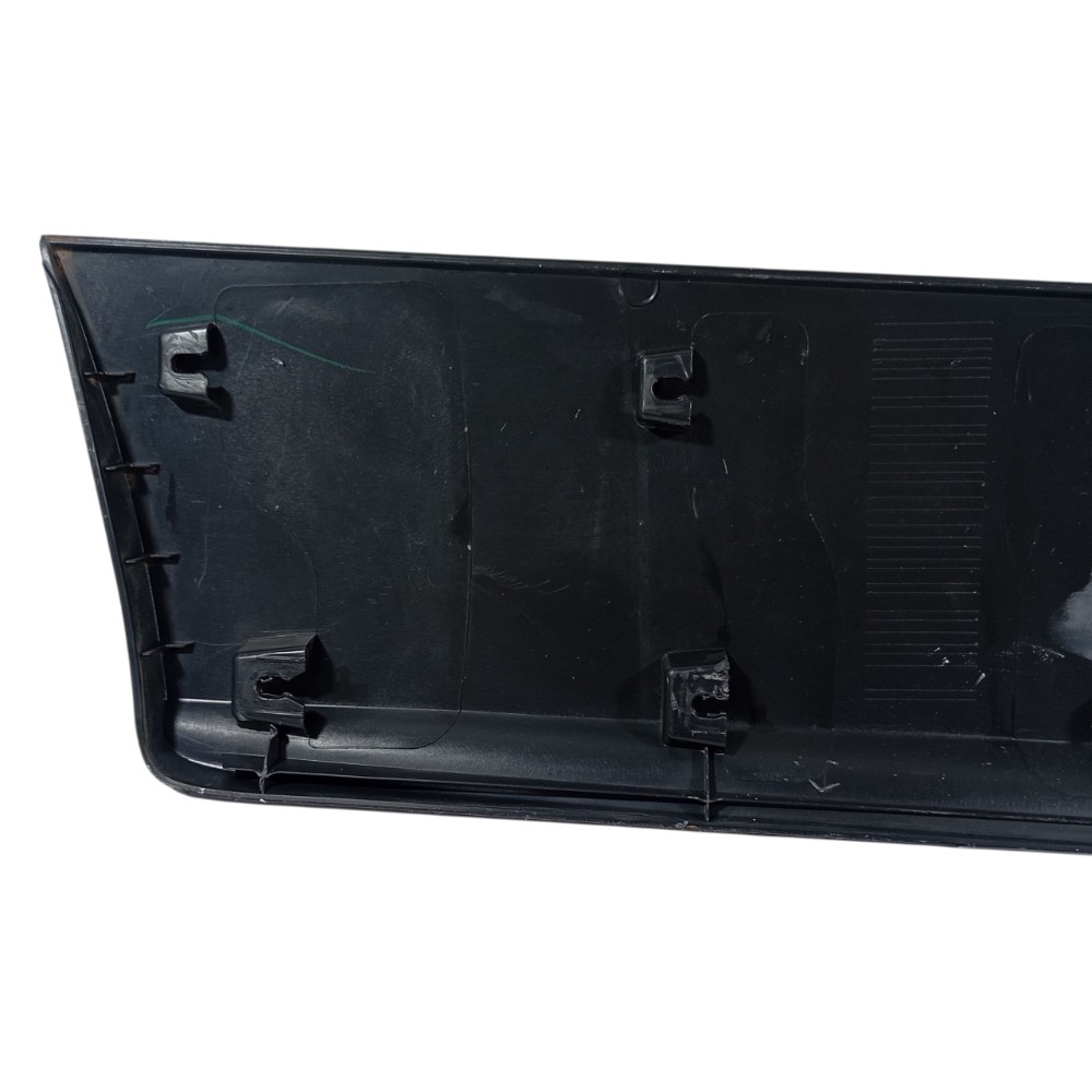 Moldura Porta Traseira Esquerda Gm Tracker 1.4 2018 95161597 Preto 5