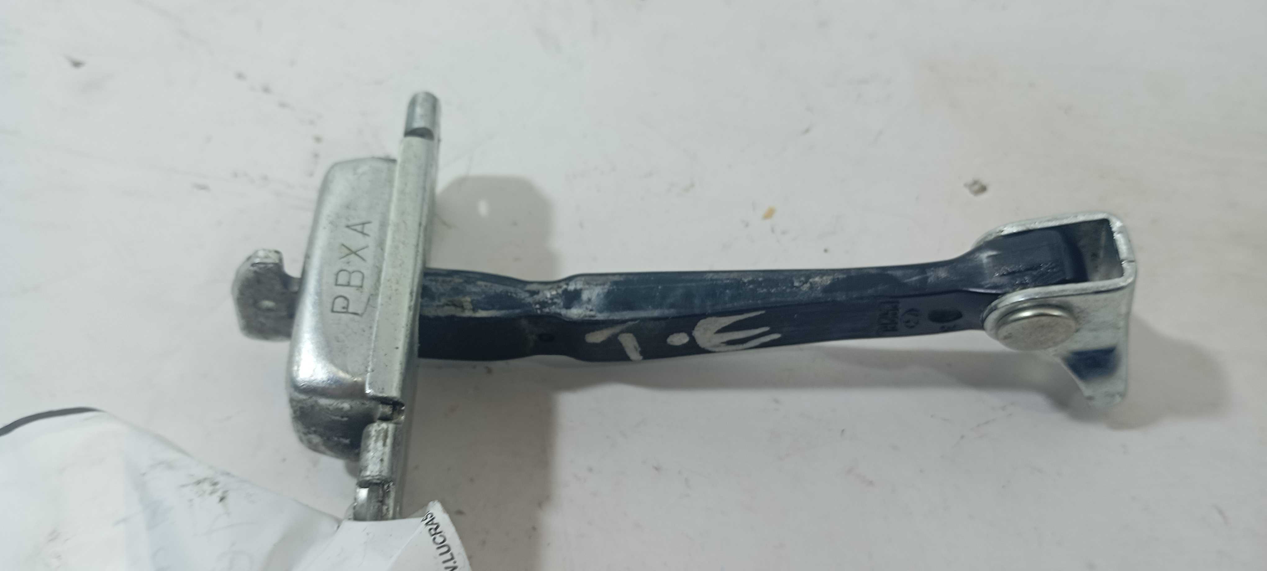 Limitador Porta Traseira Esquerda Hb20 1.0 2021 77980r1000 4
