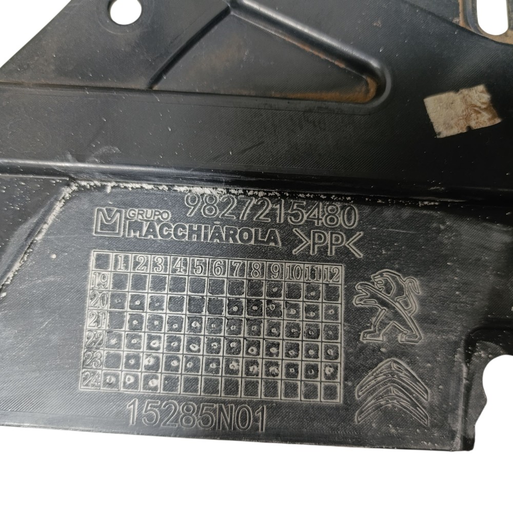 Parabarro Traseira Direita Peugeot 208 Ano 2024 9827215480 8