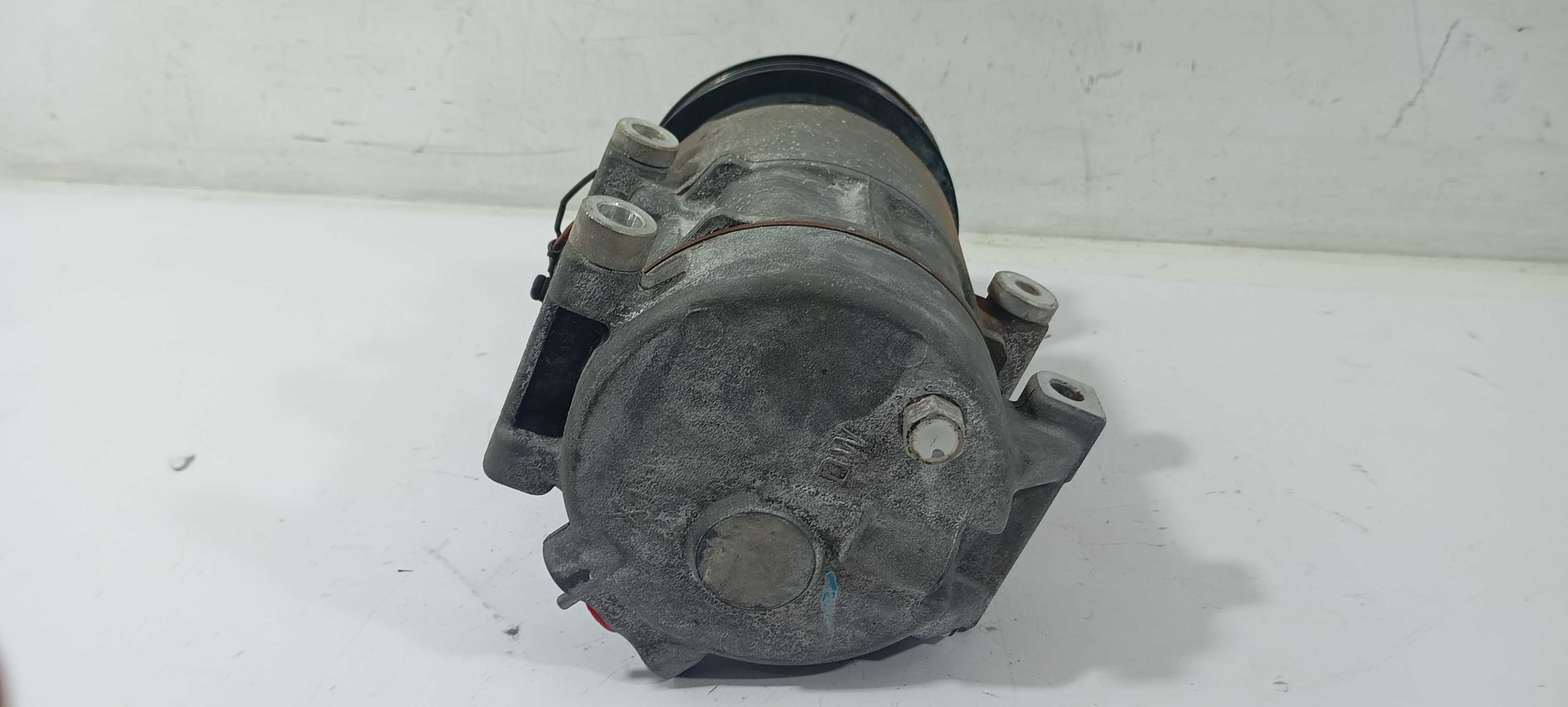 Compreasor Ar Condicionado Kia Sorento Ex 2.4 977012p310 3