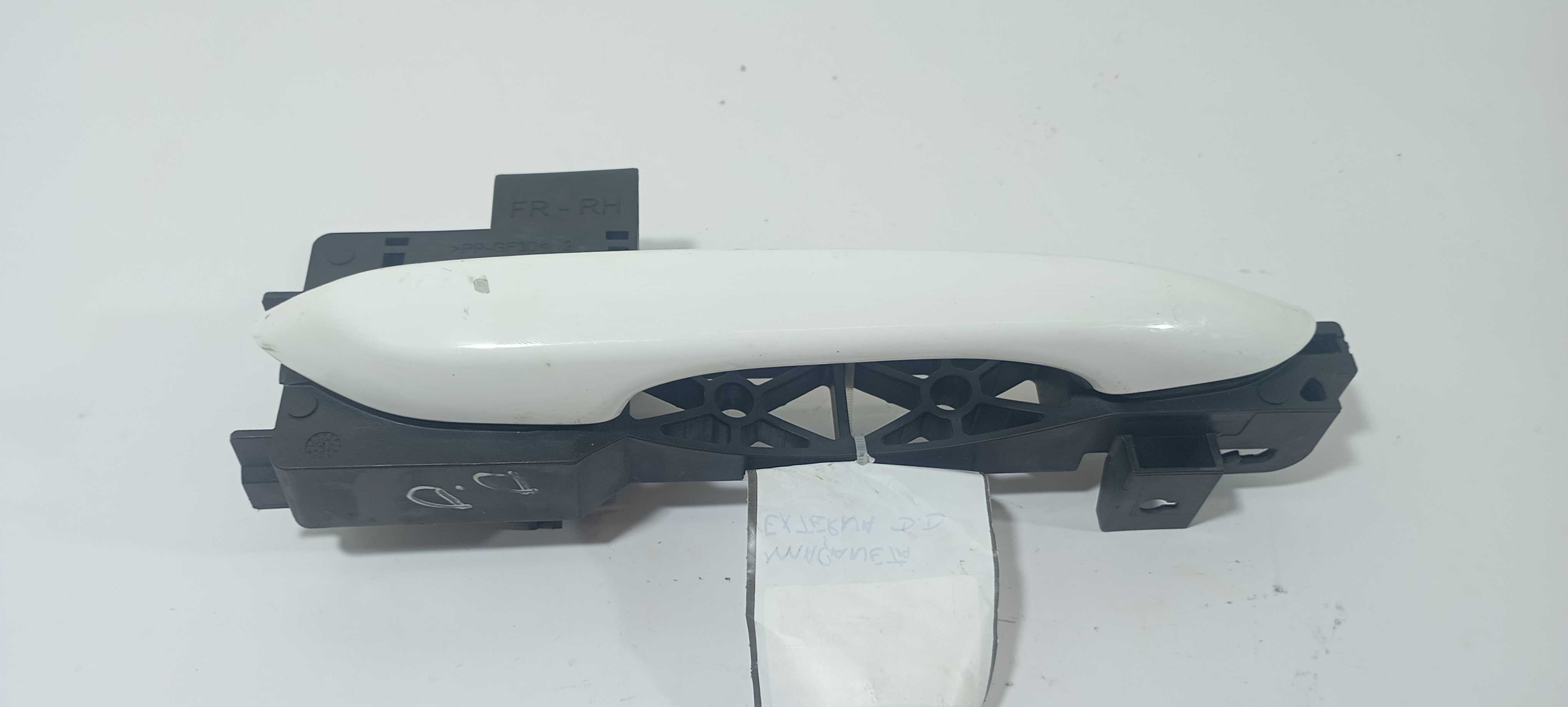 Maçaneta Externa Dianteira Direita Hb20 2023 82661r1010 Branco Dianteira 2