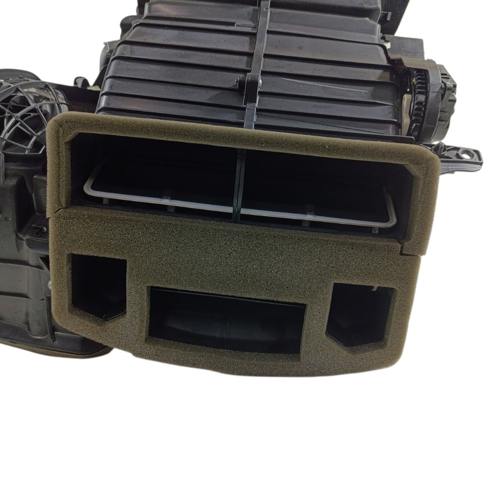 Caixa evaporadora Ford Ka se Hatch 2020 E3B119B555 9
