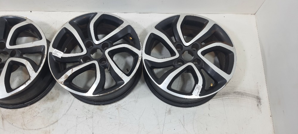 Jogos Roda Aro 16 C3 Aircross 1.6 2015 Reg0003889 Preto/prata 3