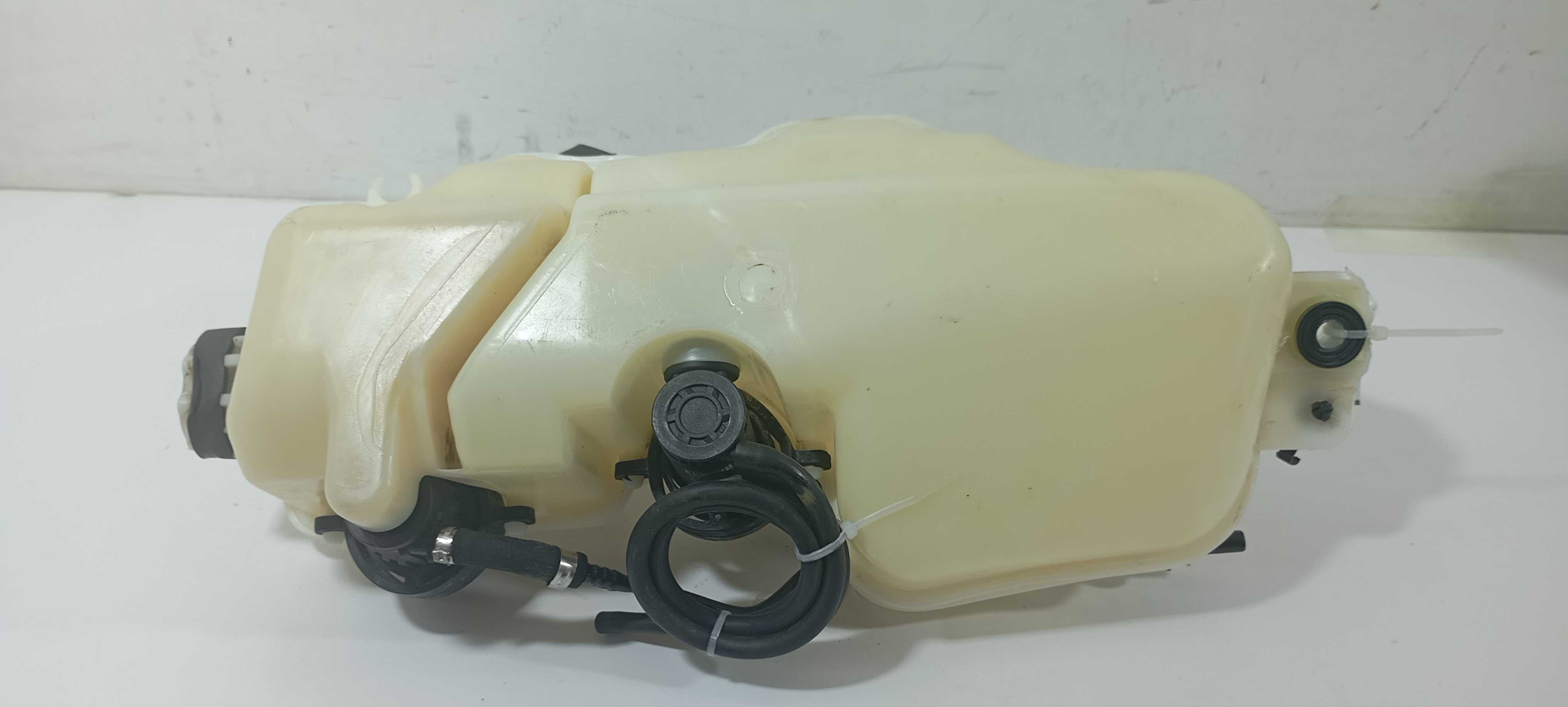 Reservatório Agua Gasolina Renault Logan 1.0 2020 289108301r 4