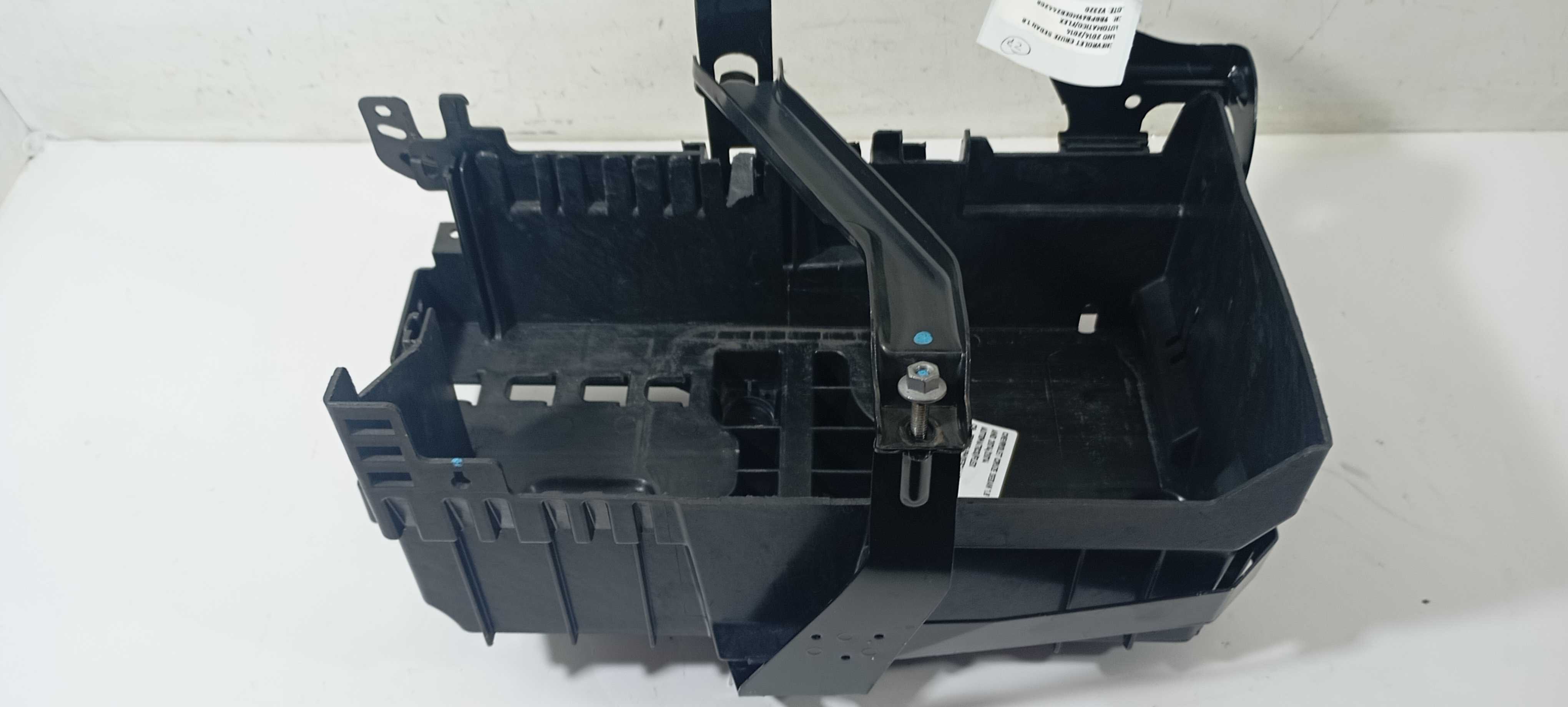 Caixa Bateria Chevrolet Cruze Sedan 1.8 2014 13354419 4