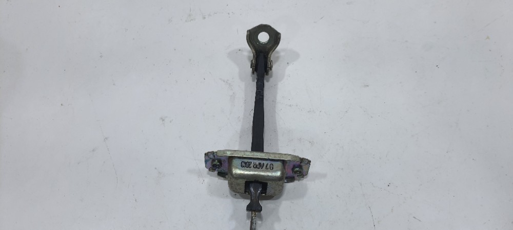 Limitador Porta Traseira Esquerda Nissan March S 1.0 2019 4